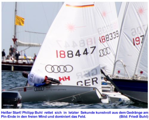 Heißer Start! Philipp Buhl rettet sich in letzter Sekunde kunstvoll und hoch riskant aus dem Gedränge am Pin-Ende in den freien Wind und dominiert das Feld.         (Bild: Friedl Buhl)